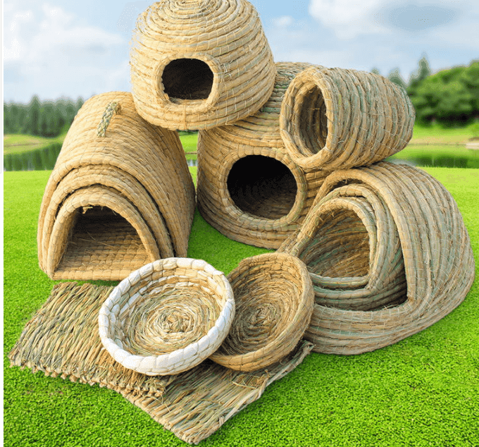 Handcrafted Natural Grass Hideaway-3